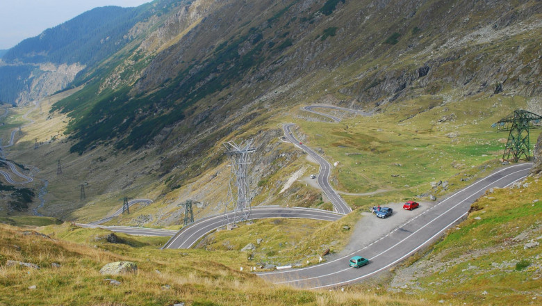 Imagine panoramică cu Tranfagarașanul.