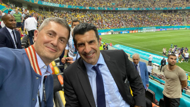 Vicepremierul Dan Barna, alături de Luis Figo, pe Arena Națională, la meciul Franța - Elveția.