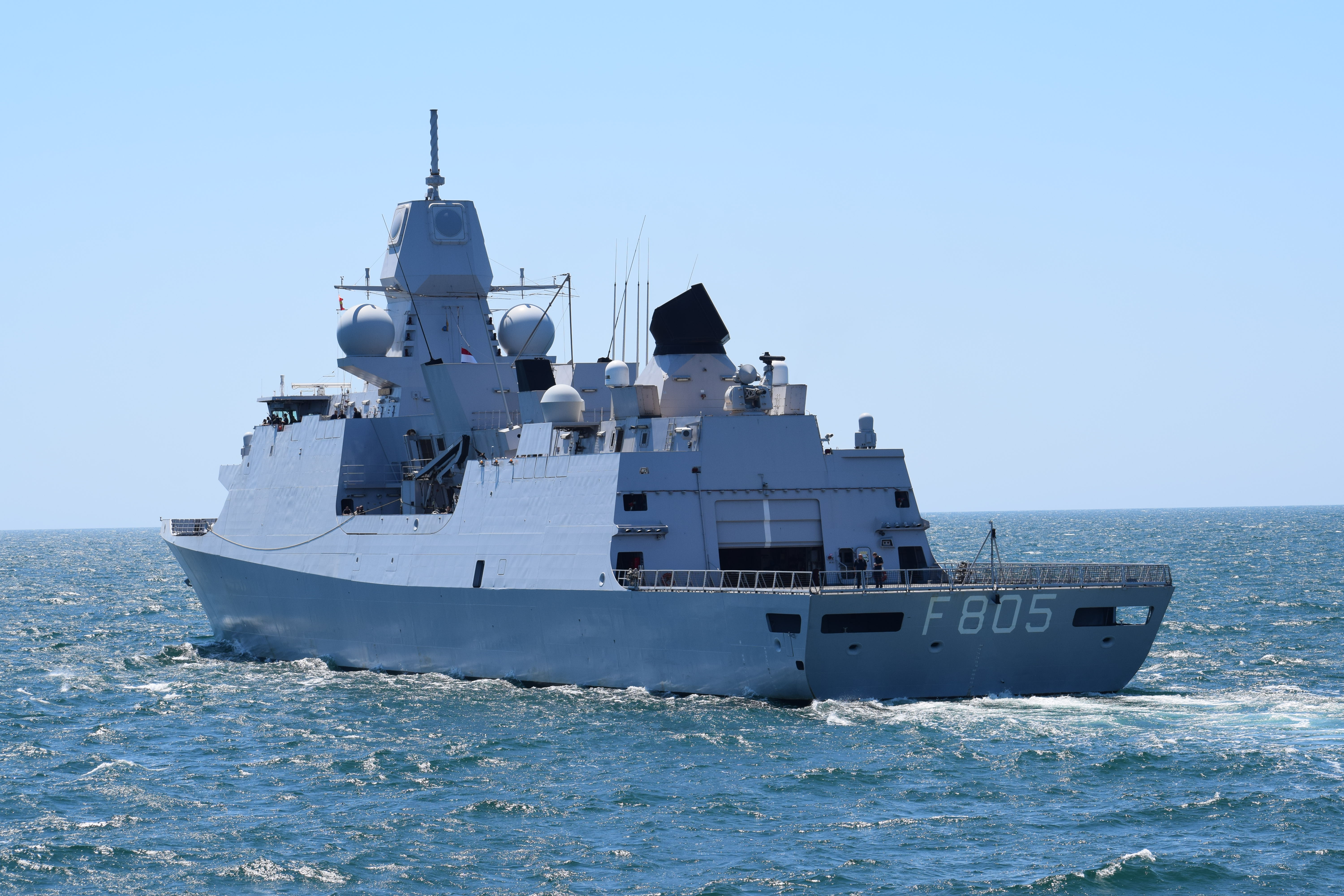 evertsen fregata olanda
