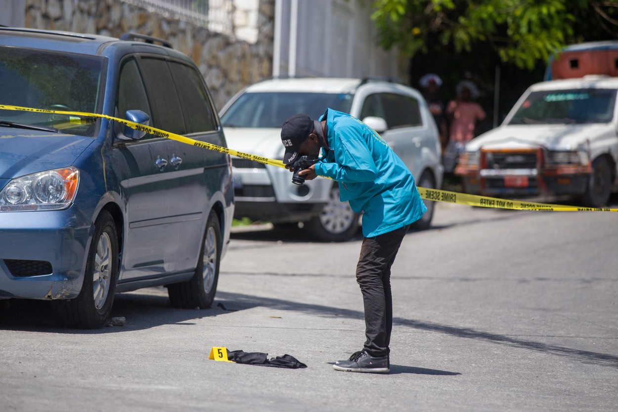 „Fa ce-ti spunem sau mori”. Misterioasele amenintari si blocaje din ancheta privind asasinarea presedintelui haitian
