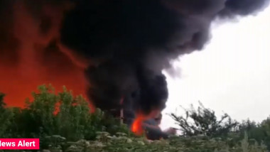Un incendiu de proporții a izbucnit în această dimineață la Salonta, în județul Bihor