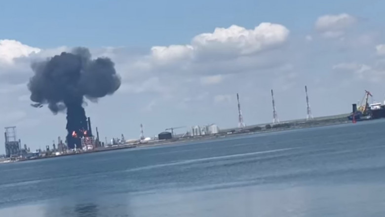 Momentul exploziei de la Rafinăria Petromidia-Năvodari