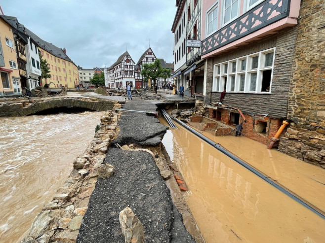 Ploi și inundații violente în Germania, cu cel puțin 11 morți FOTO: Profimedia Images