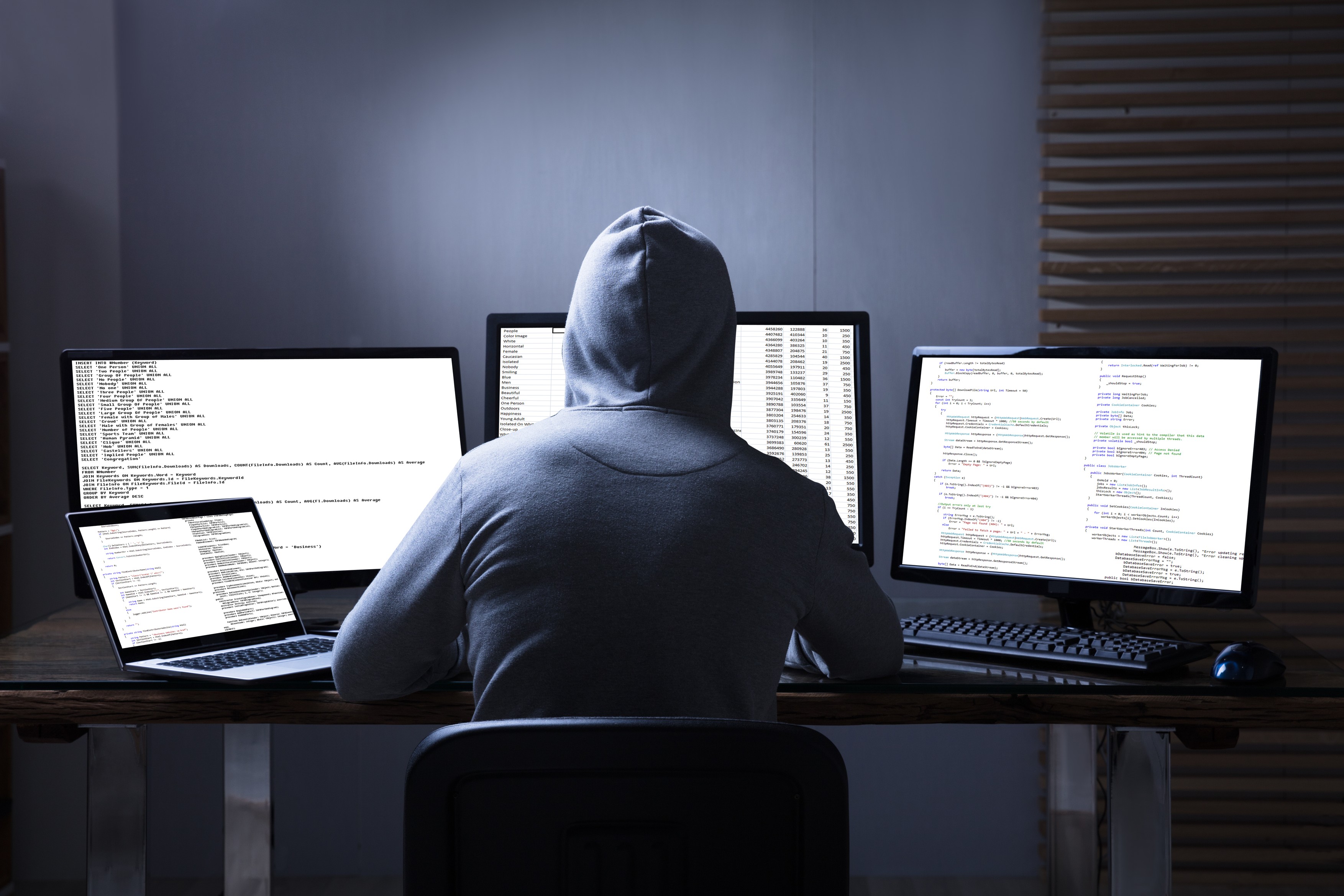 Israelul a dezmembrat o reţea de spionaj iraniană. Ce misiuni primeau femeile israeliene recrutate pe rețelele sociale