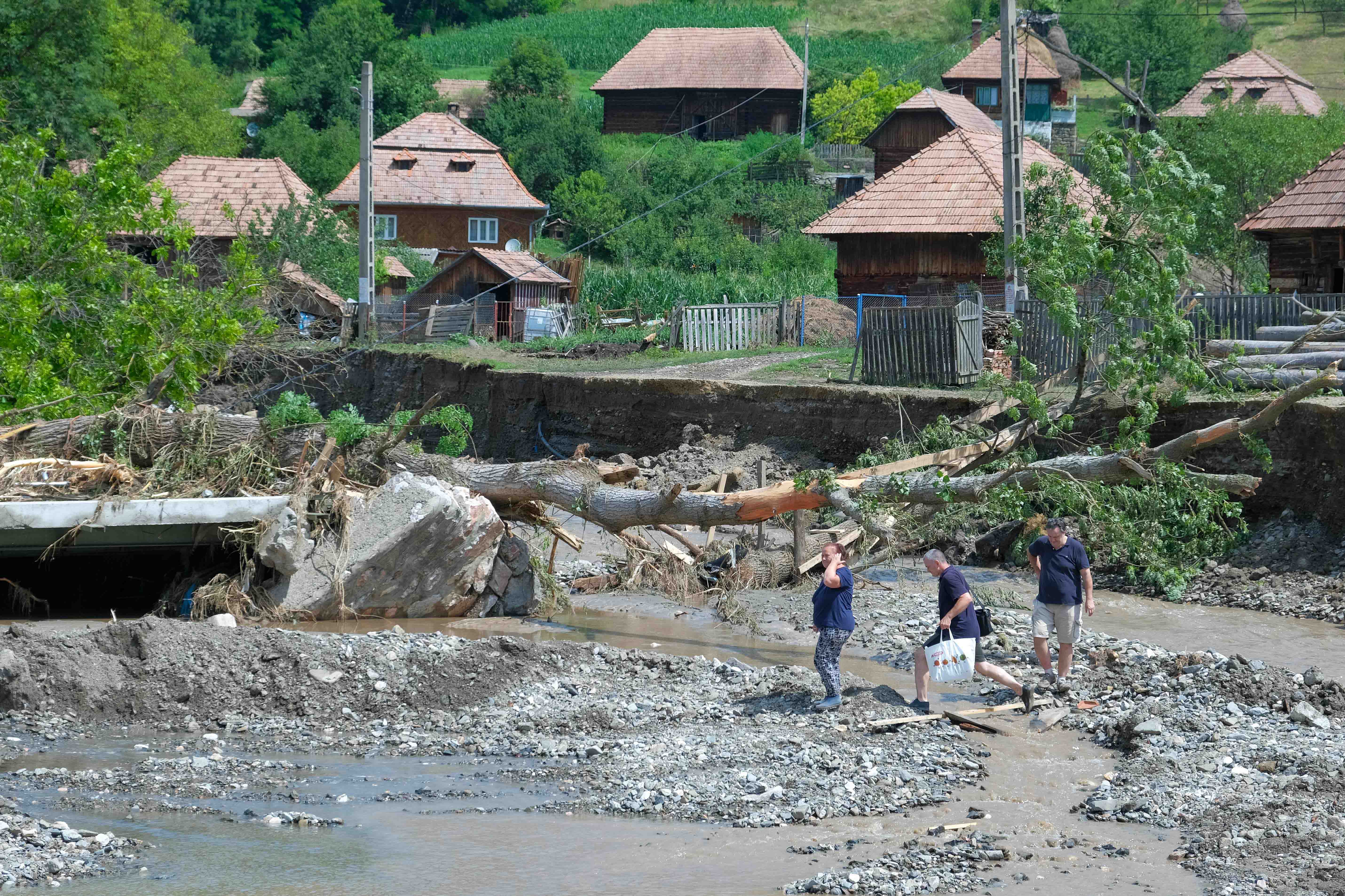 inundatii OCOLIS_ALBA_34INQUAM_Raul_Stef