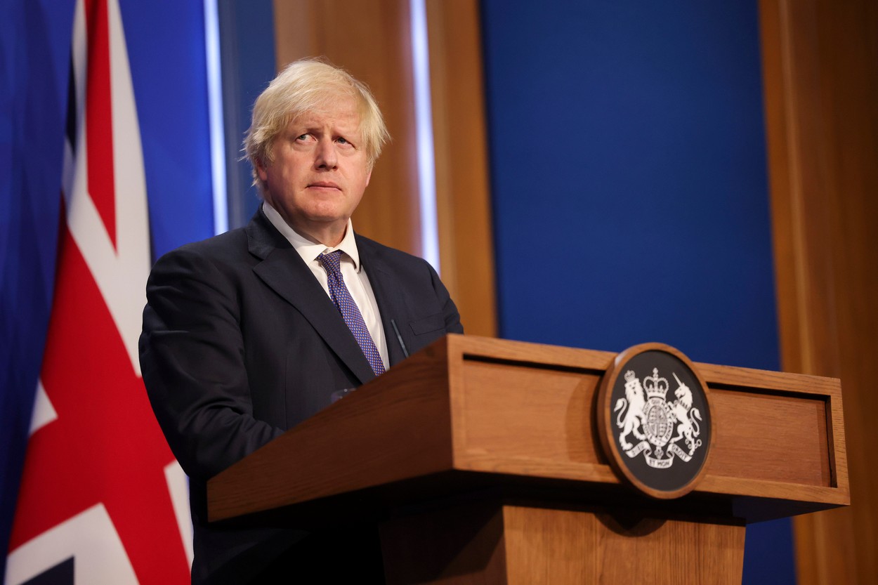 Amplă remaniere în Guvernul britanic. Ce miniștri a concediat Boris Johnson