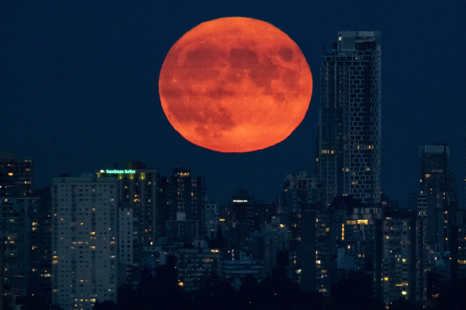 Vancouver Full Moon, Vancouver, Canada - 23 Jul 2021