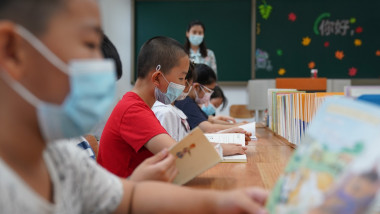 copii la scoala in china
