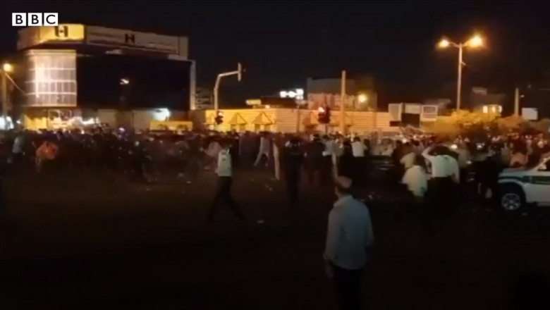 protest de noapte in iran fata de lipsa apei