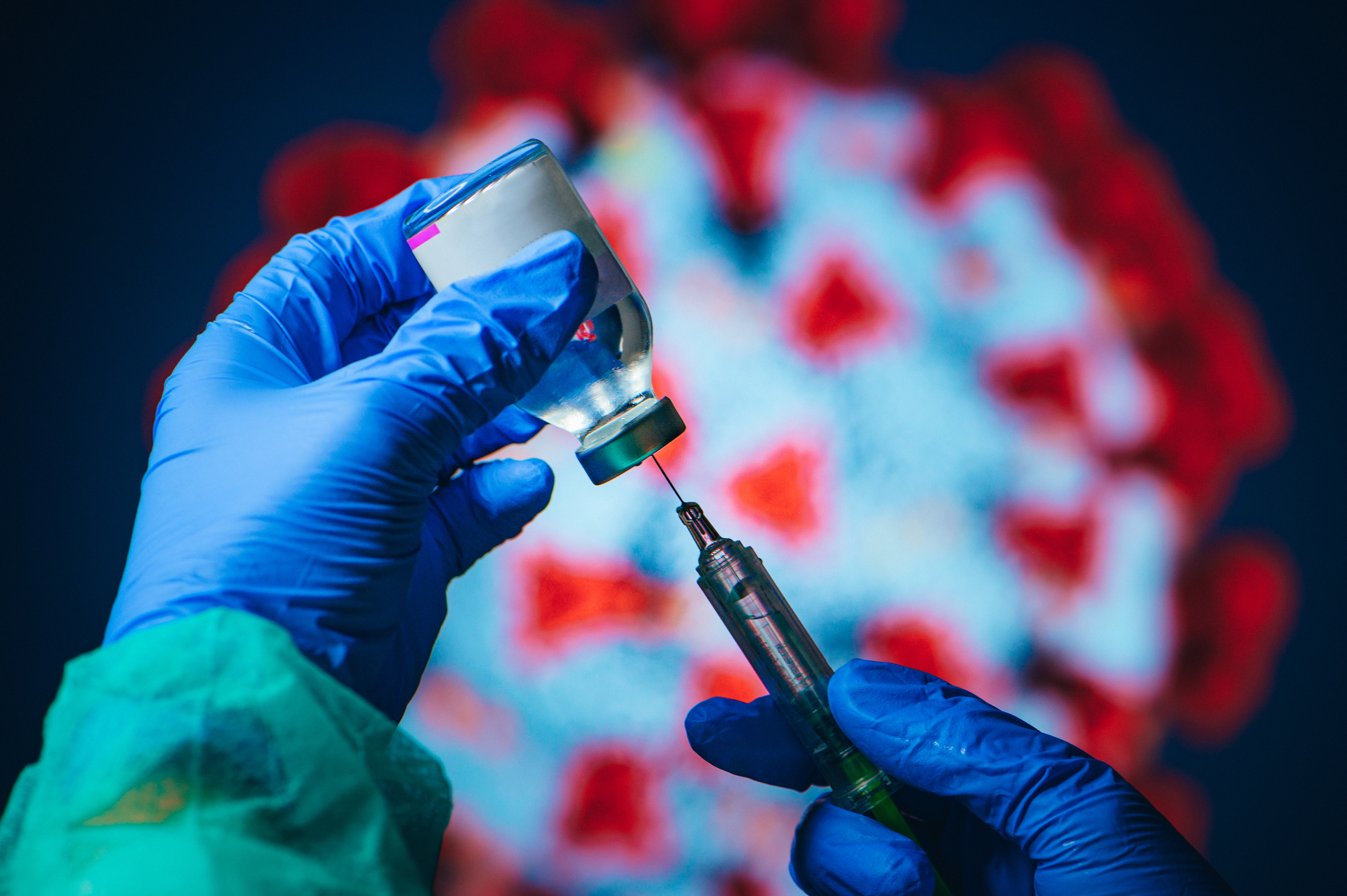 Focar de infectie cu varianta Gamma la o mina de aur din Guiana Franceza. Rata de infectare de 60% in randul minerilor vaccinati