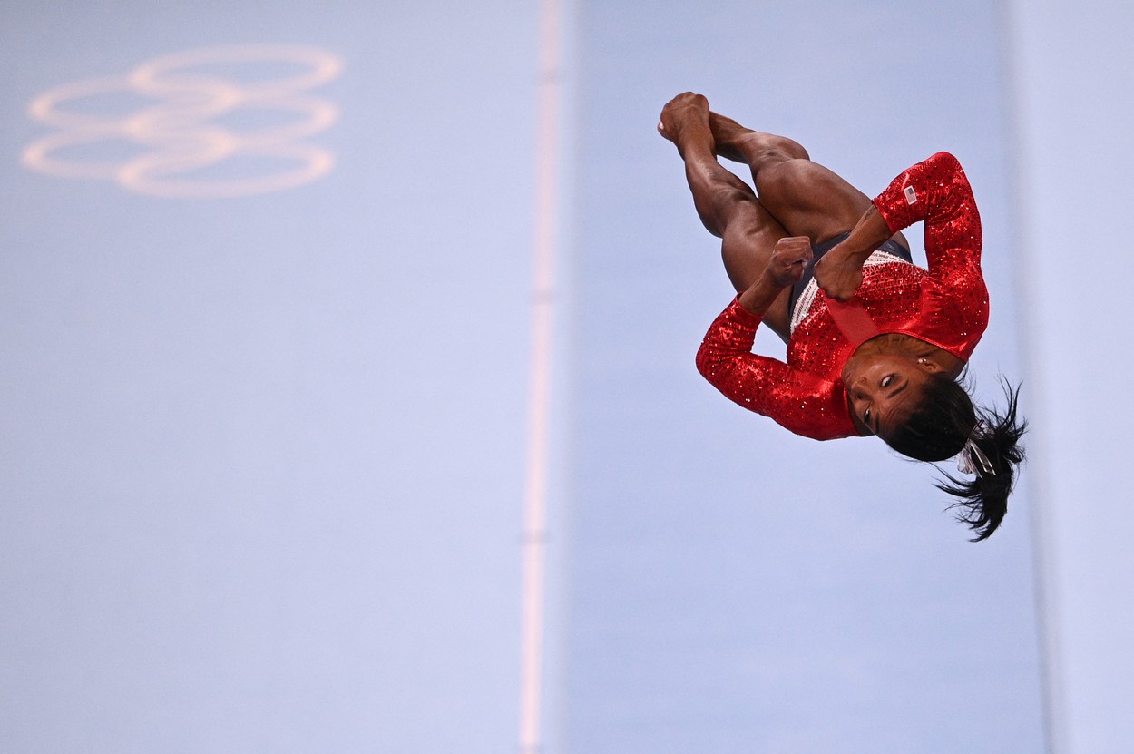 simone biles in aer sarituri profimedia-0623622576