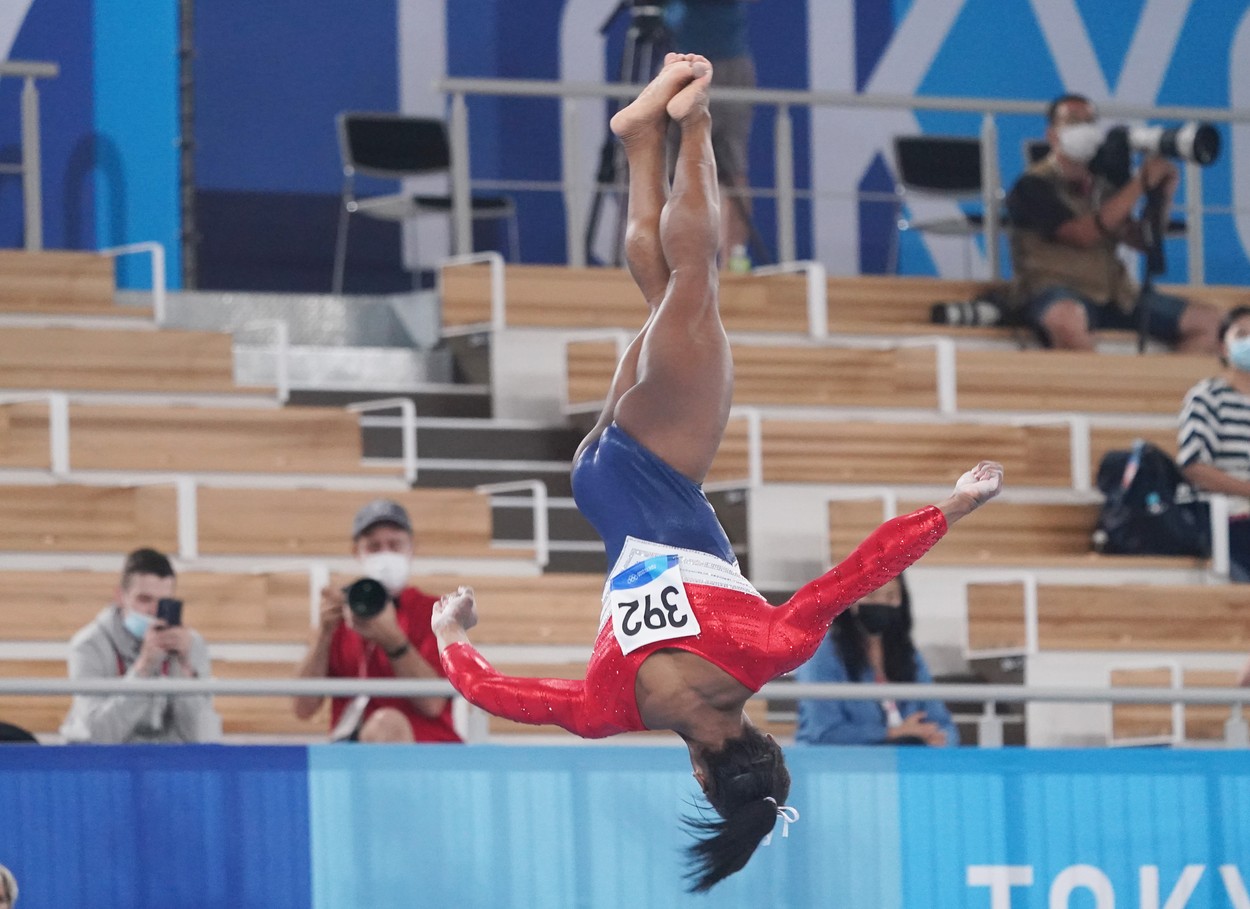 simone biles sarituri