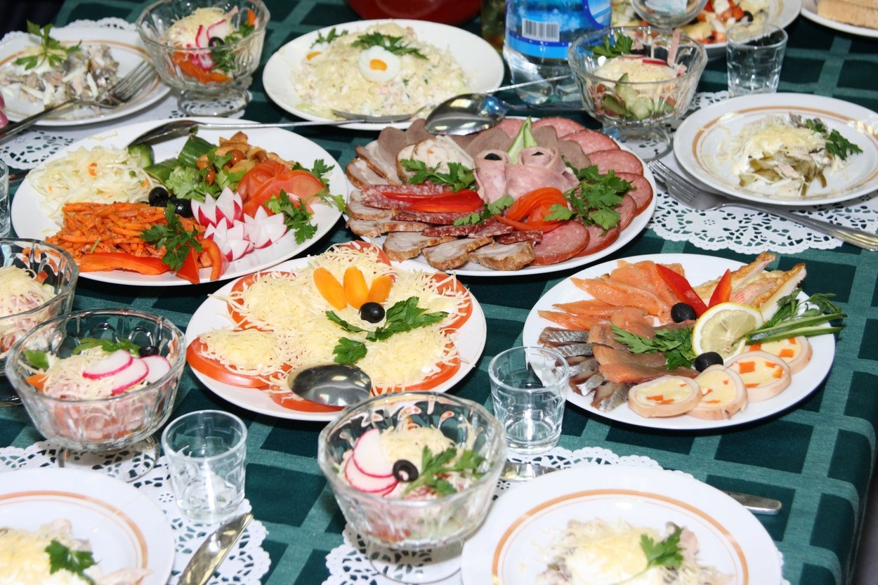 Nutriţionist: Indicat ar fi ca şi după finalizarea perioadei de post să menţinem o alimentaţie cât mai echilibrată