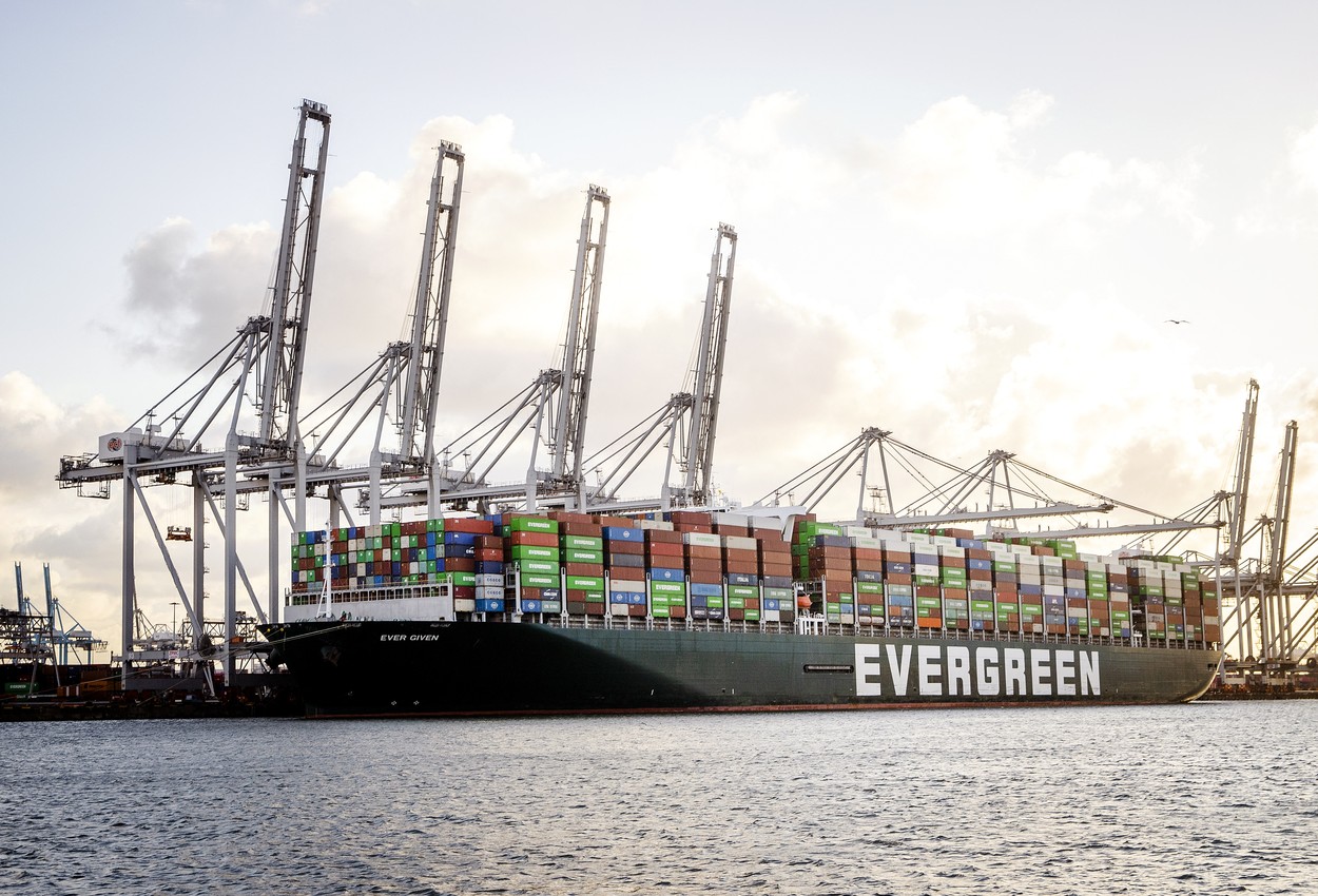 evergiven rotterdam 2 profimedia