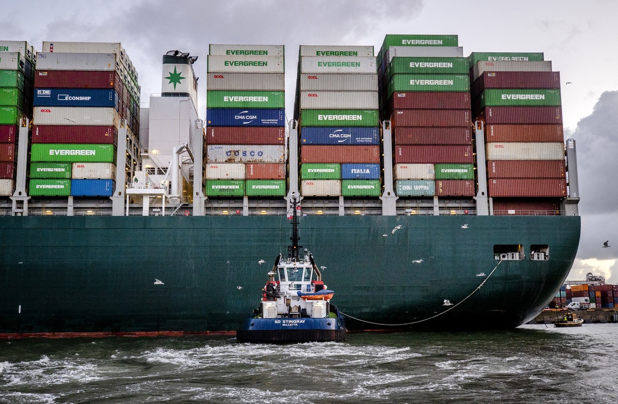 evergiven rotterdam 3 profimedia