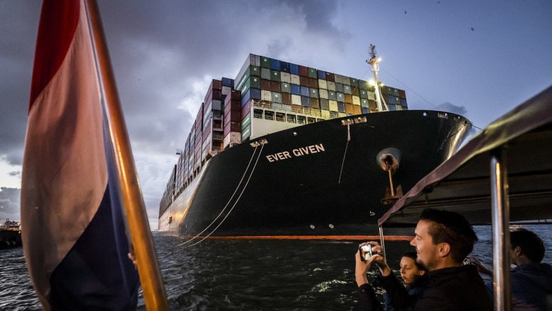 Nava cargo Ever Given a ajuns în portul Rotterdam.