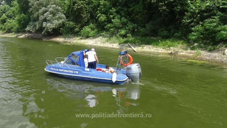 Cetăţean iranian salvat de la înec din apele fluviului Dunărea, de către poliţiştii de frontieră giurgiuveni.