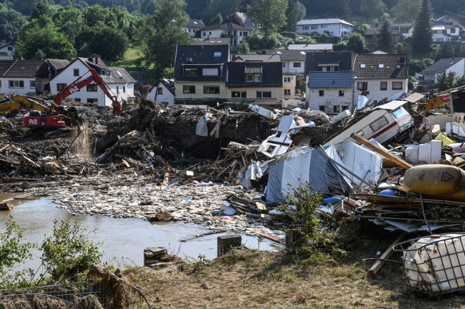 dezastru distrugeri după inundații în germania (3)