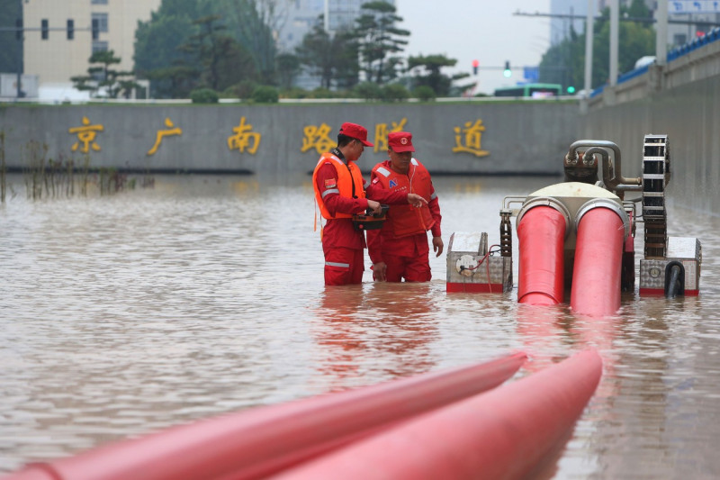 inundatii china