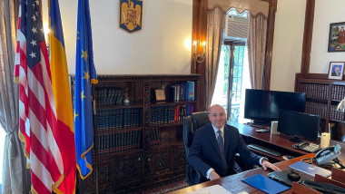 Noul ambasador al României la Washington, Andrei Muraru, la biroul dupa ce si-a preluat postul