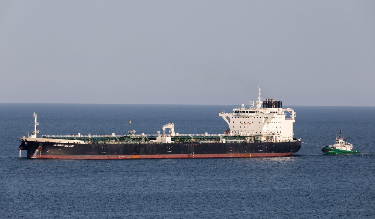 Un roman a fost ucis intr-un atac al piratilor asupra unui petrolier aflat in largul coastelor Omanului