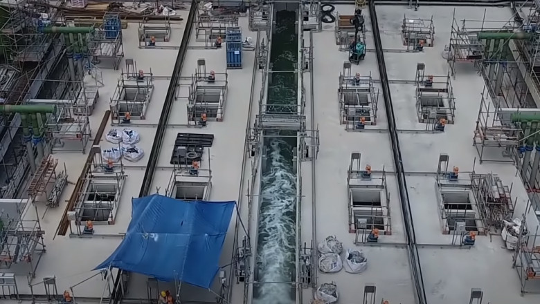 Fabrică de desalinizare a apei oceanului.