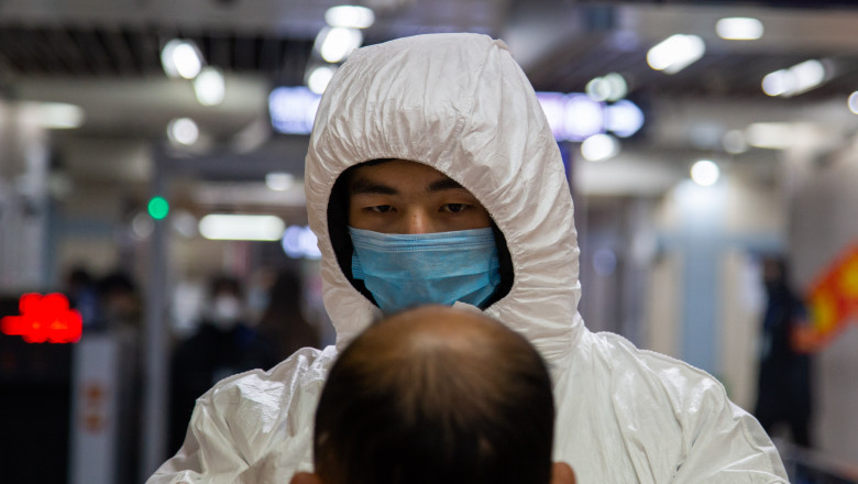 Numărul infectărilor în China crește brusc de la o zi la alta. Majoritatea cazurilor noi au fost depistate în nord-vest