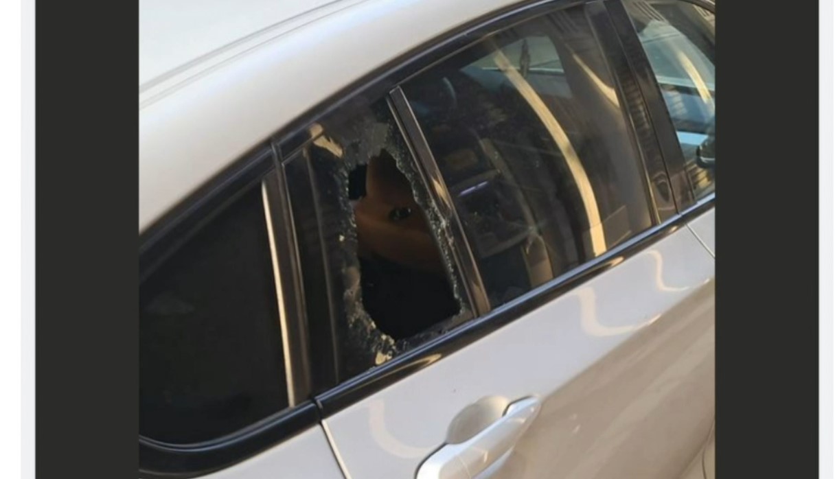 Un bărbat de 29 de ani a reclamat distrugerea mașinii și acum e anchetat pentru act sexual cu un minor. Ce au aflat polițiștii