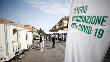 Un centru de vaccinare anti-Covid-19 la Roma