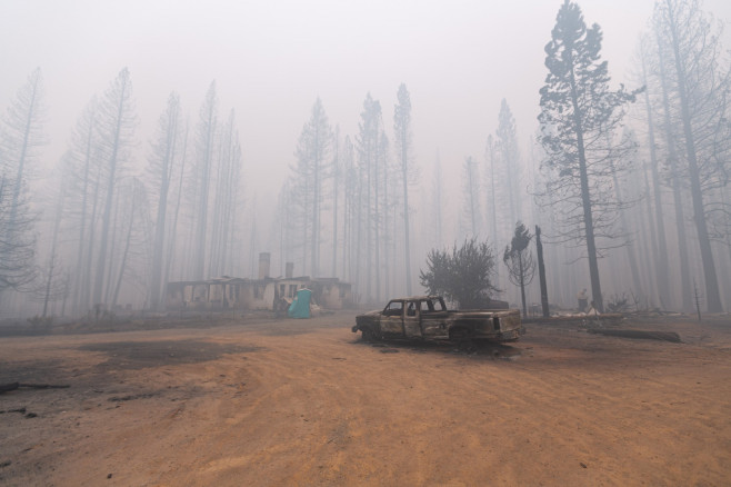 Dezastrul lăsat în urmă de incendiile de vegetație