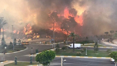 incendii de vegetatie vizibile din statiunea manavgat