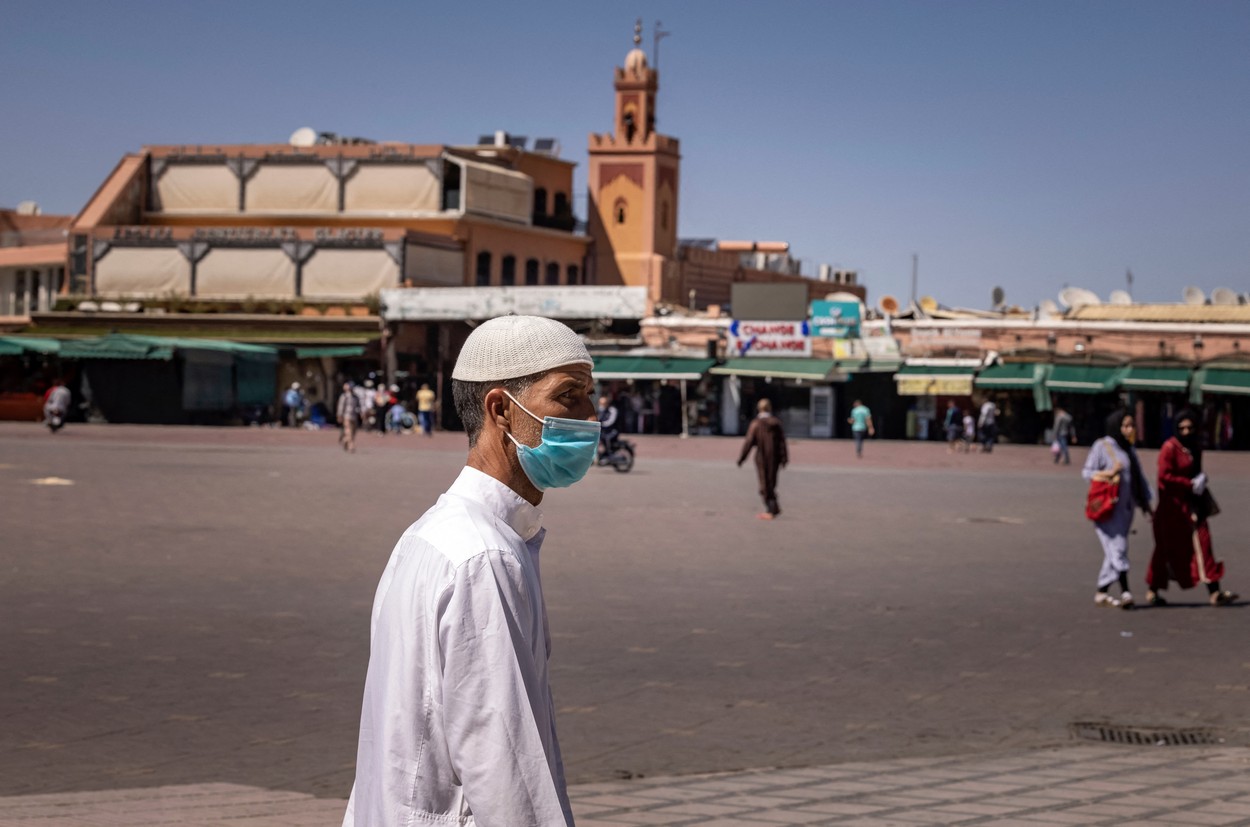 Maroc s-a închis pentru două săptămâni. Românii care sunt acolo în vacanță nu mai au cu ce să se întoarcă în țară și cer ajutor
