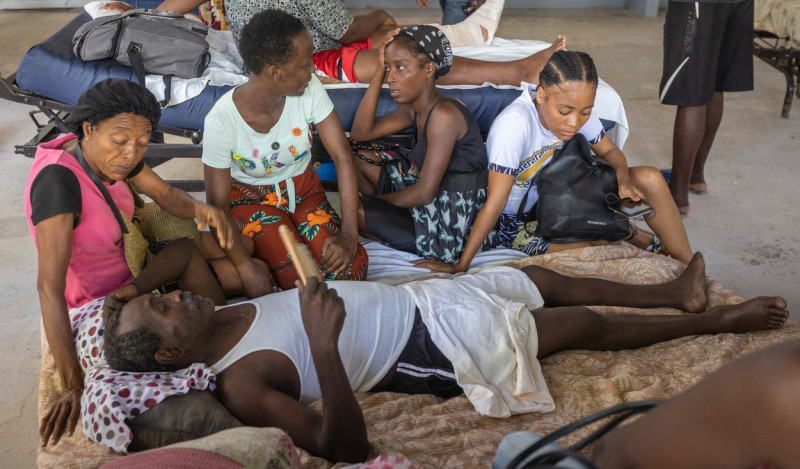 Haitieni sinistrați după cutremur