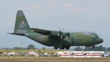 avion C-130 Hercules in culori de camuflaj alfortelor armate romane