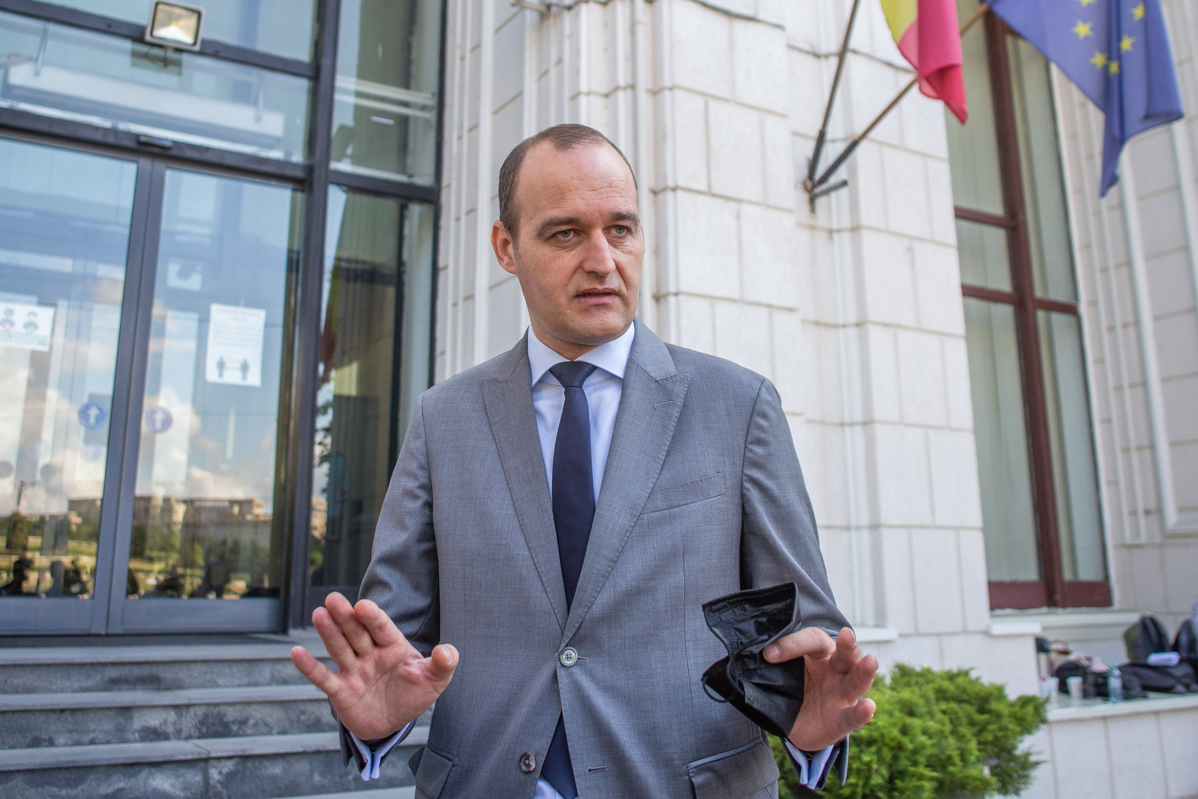 Vîlceanu: Există o majoritate PSD-USR-AUR care a demis un guvern. Acum are ocazia să guverneze. Cioloș să discute cu ei
