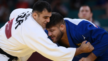 Vlăduț Simionescu în timpul unei lupte de judo.
