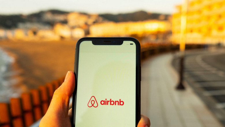 aplicatie airbnb