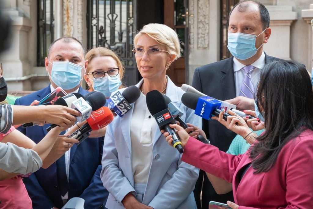 Raluca Turcan: Din 26 noiembrie nu mai sunt bani de pensii și alocații
