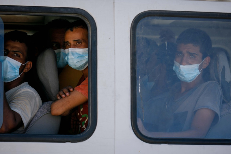 Rescued Migrants Dock in Lampedusa