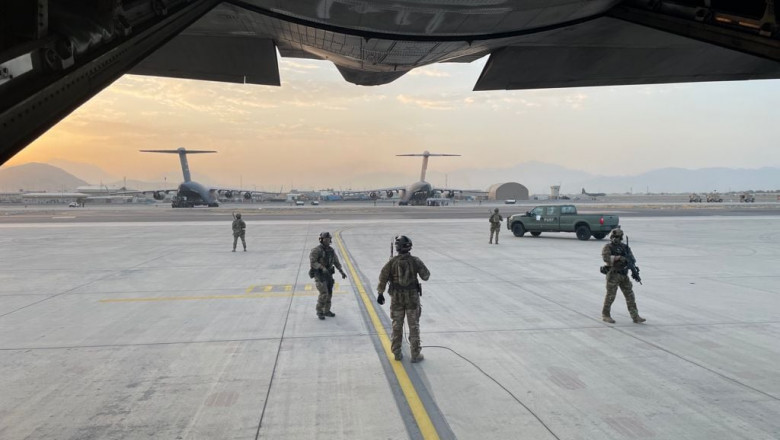 Aeroportul din Kabul.