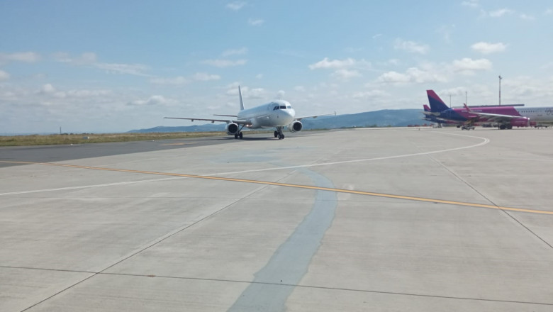 Avion de pasageri pe ruta Bergamo - Iași cu probleme la aterizare.