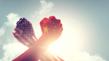 SUA și China se află într-o competiție geopolitică pe mai multe domenii.