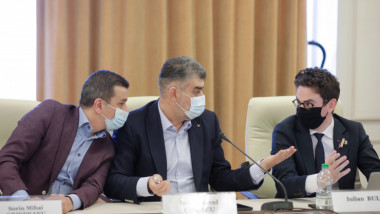 Prim-vicepreședintele PSD Sorin Grindeanu, marcel ciolacu si iulian bulai