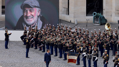 Ceremonie fastuoasă dedicată lui Jean-Paul Belmondo, la Paris.