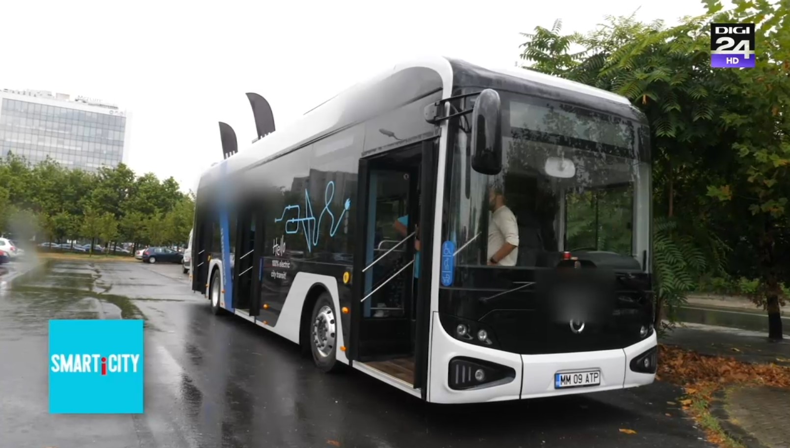 Cum arată primul autobuz electric românesc