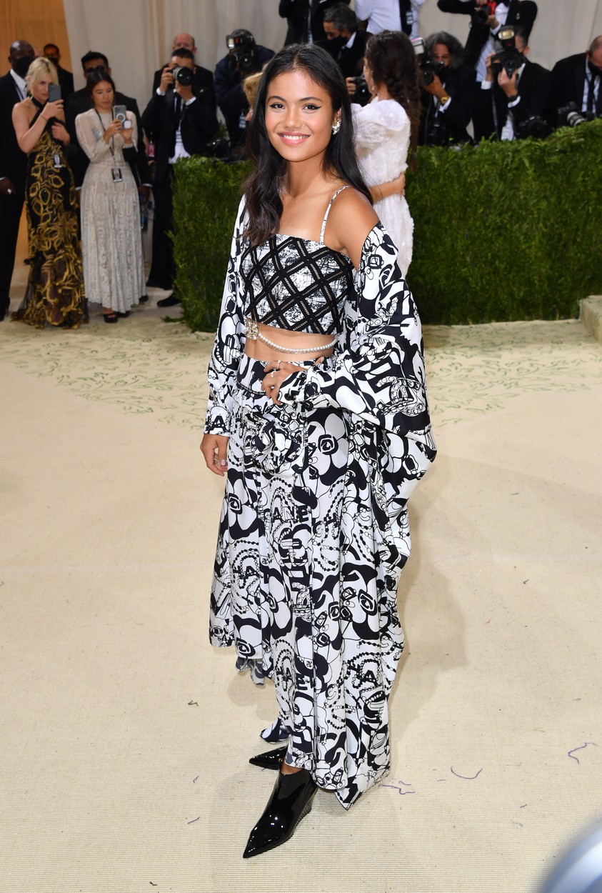 emma-raducanu-met-gala (2)