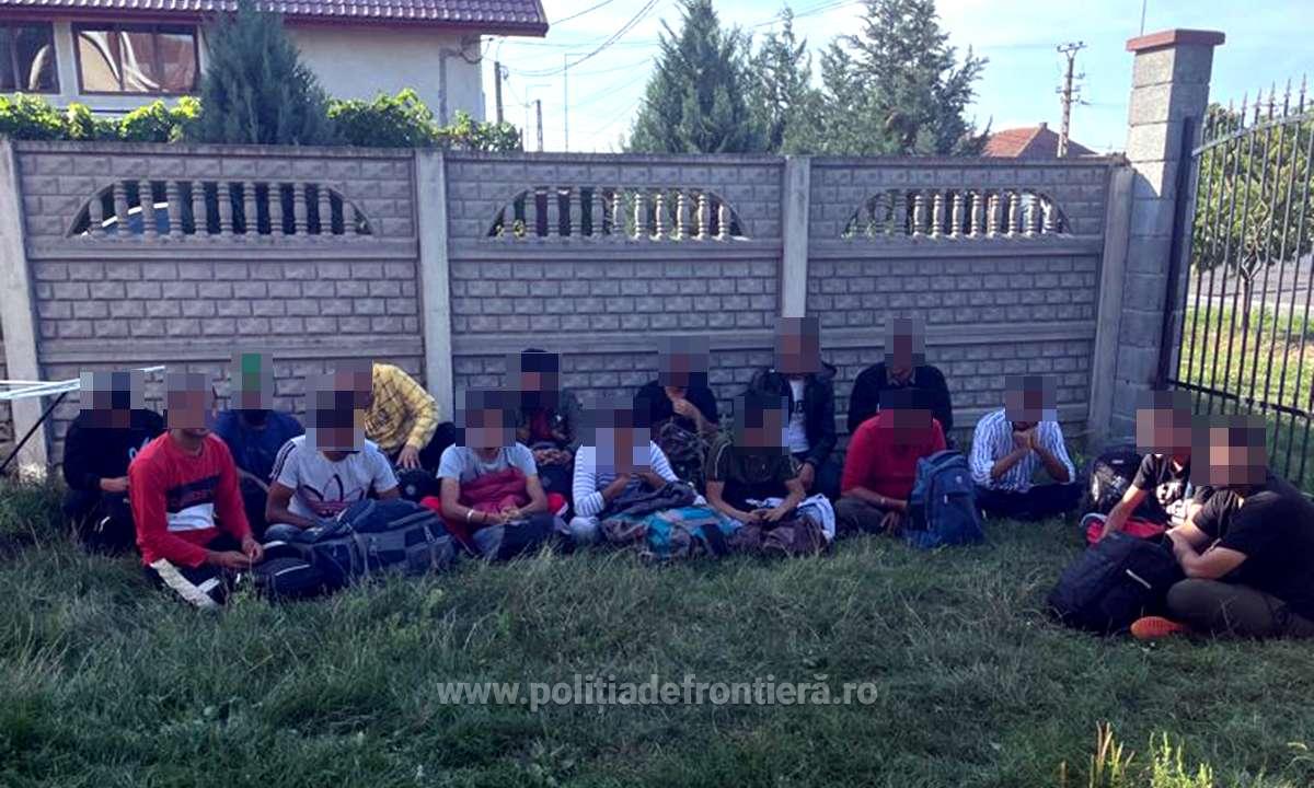 Un bărbat din Timiș găzduia 24 de indieni care așteptau să treacă granița ilegal