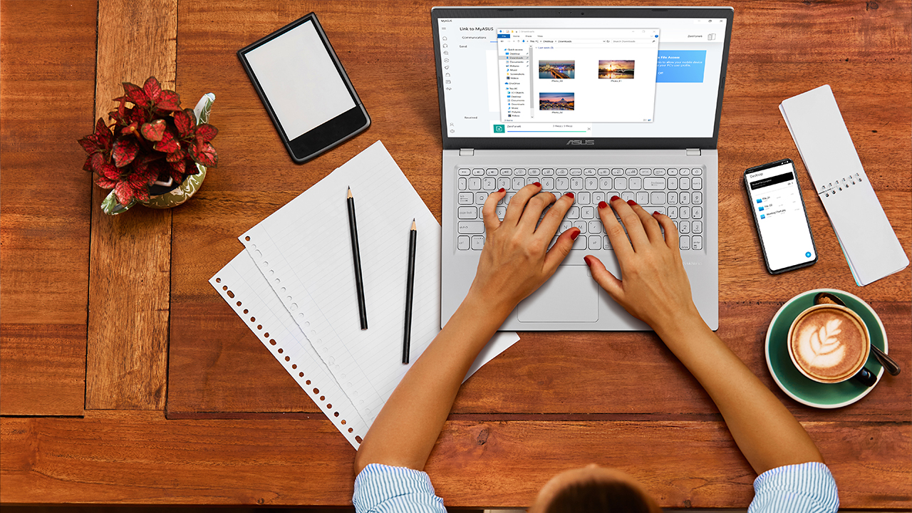 (P) Top 3 laptopuri pentru școală online: modele ASUS potrivite pentru elevi de toate vârstele