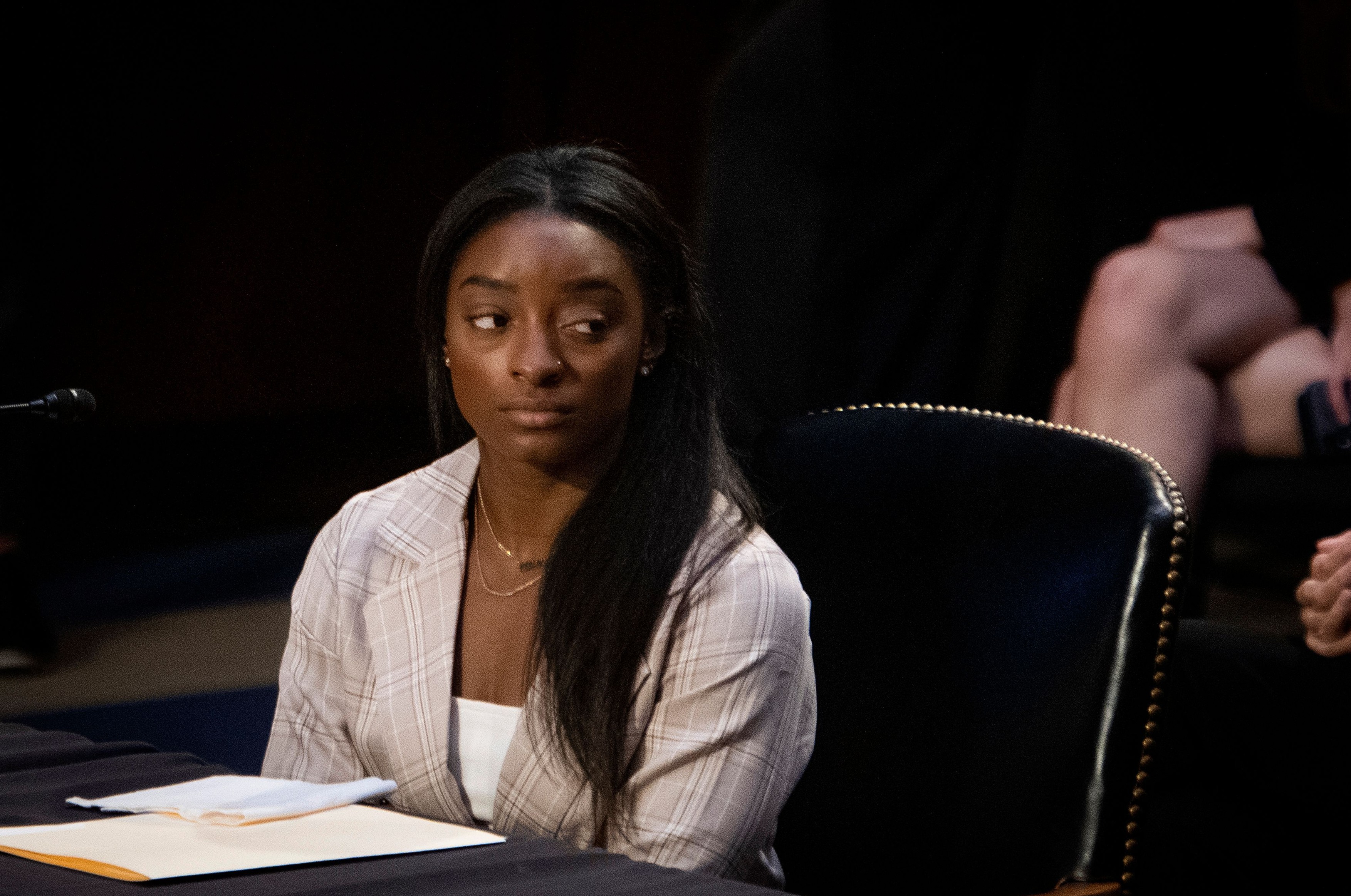 Gimnastele americane acuză FBI că nu le-a protejat de Larry Nassar, care le-a agresat sexual. Simone Biles: Cât valorează o fetiță?