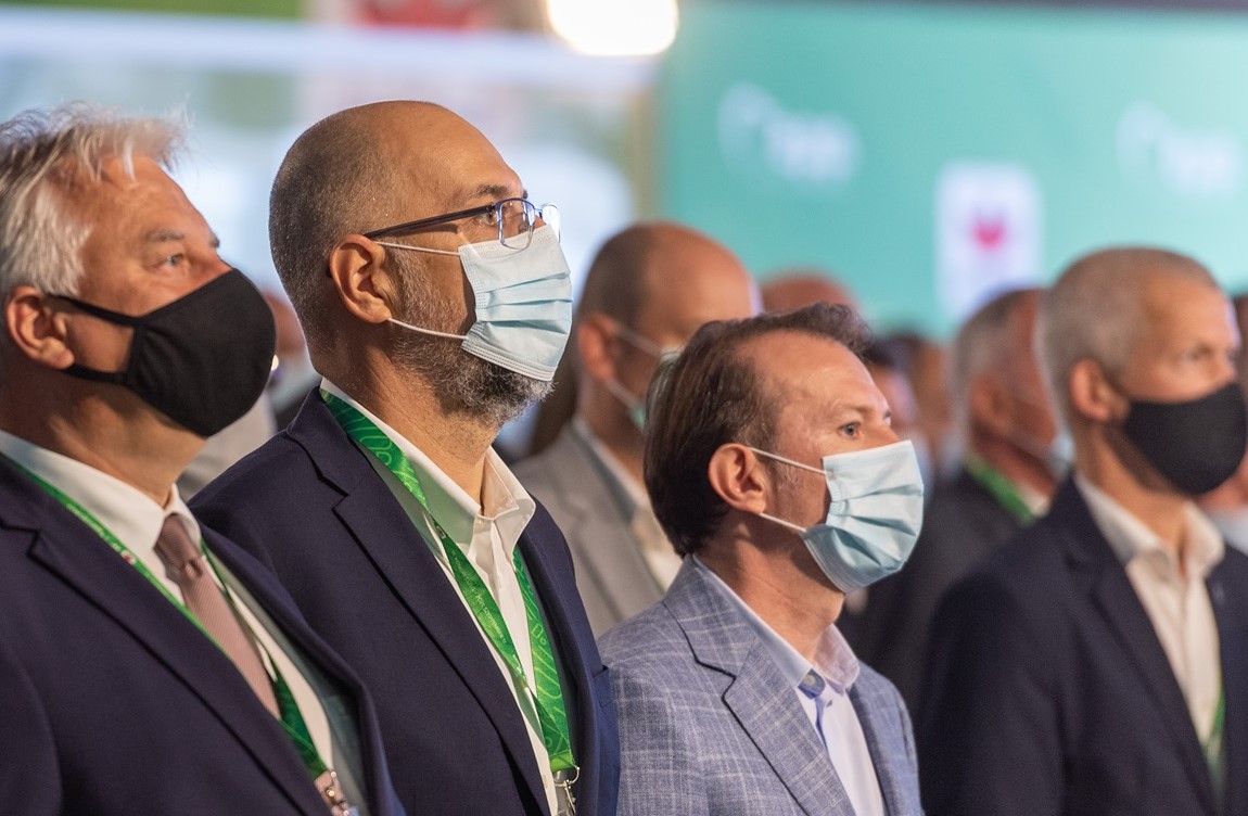 Cîțu, la congresul UDMR: Dragă Hunor, vom sta la guvernare 4 ani